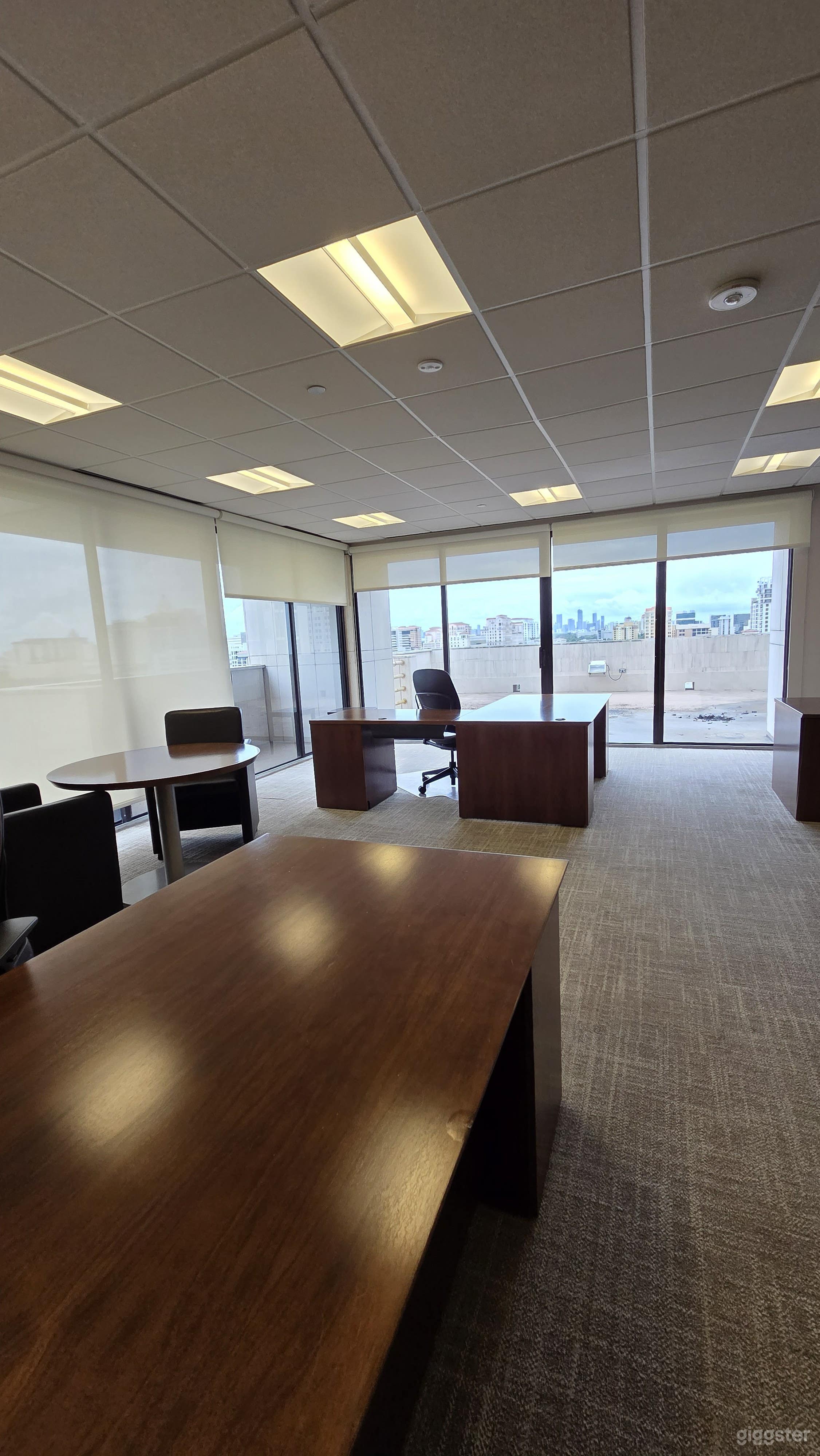 Coral Gables off the mile office with a view Photo 4