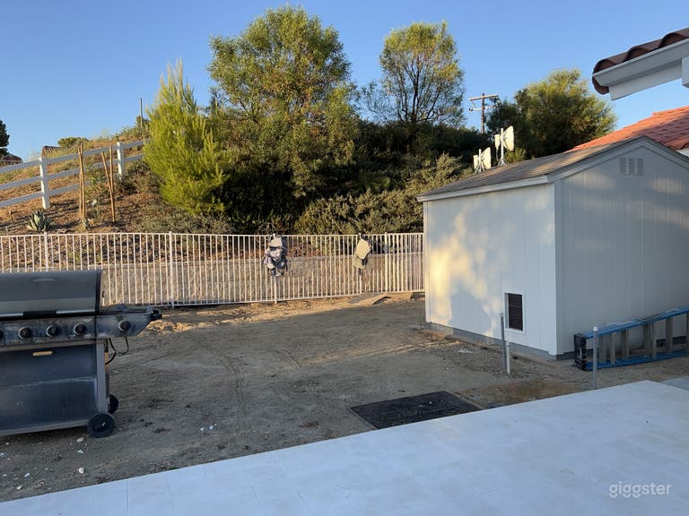  Castaic pool location 