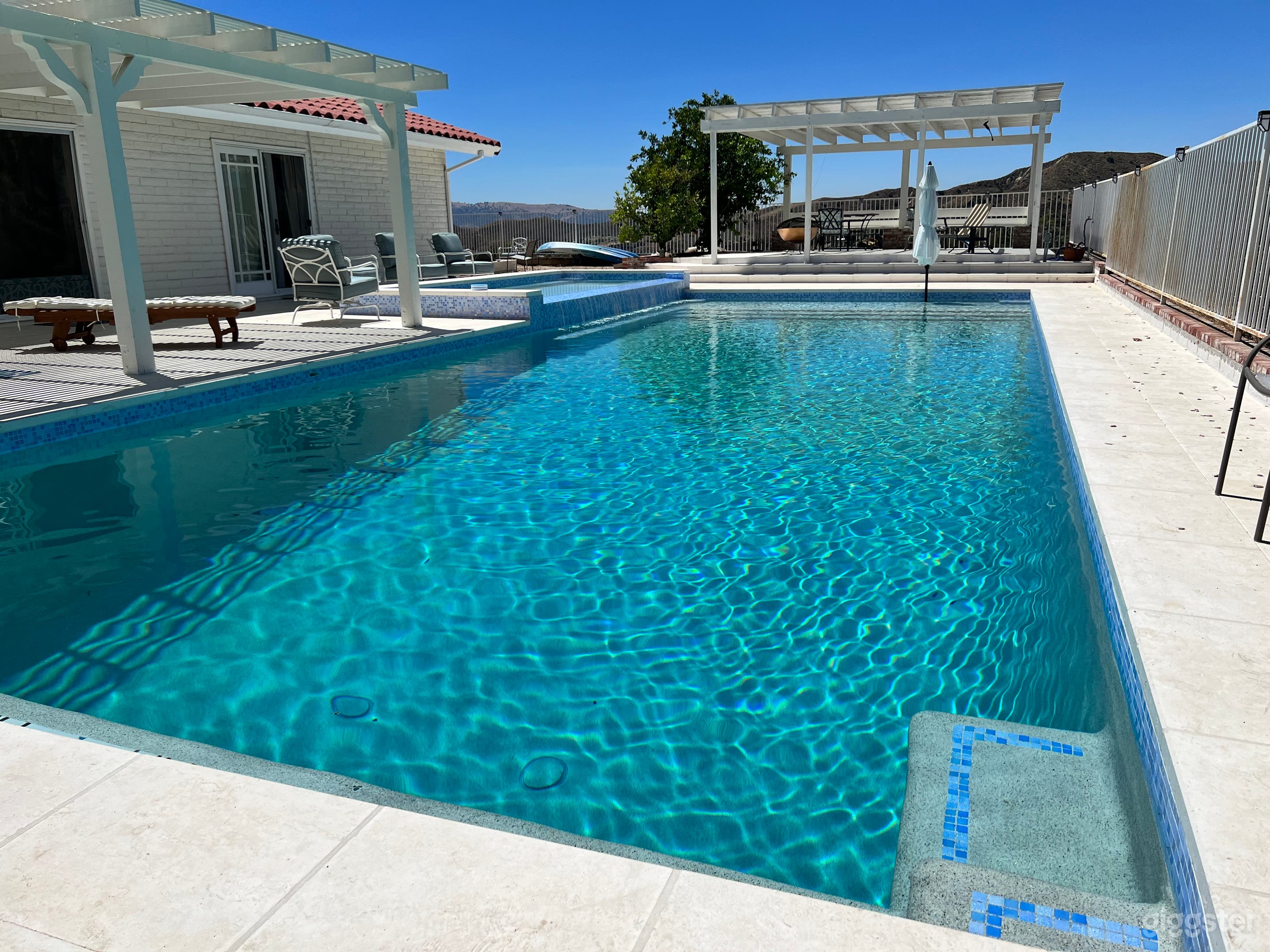 Castaic pool location Photo 1