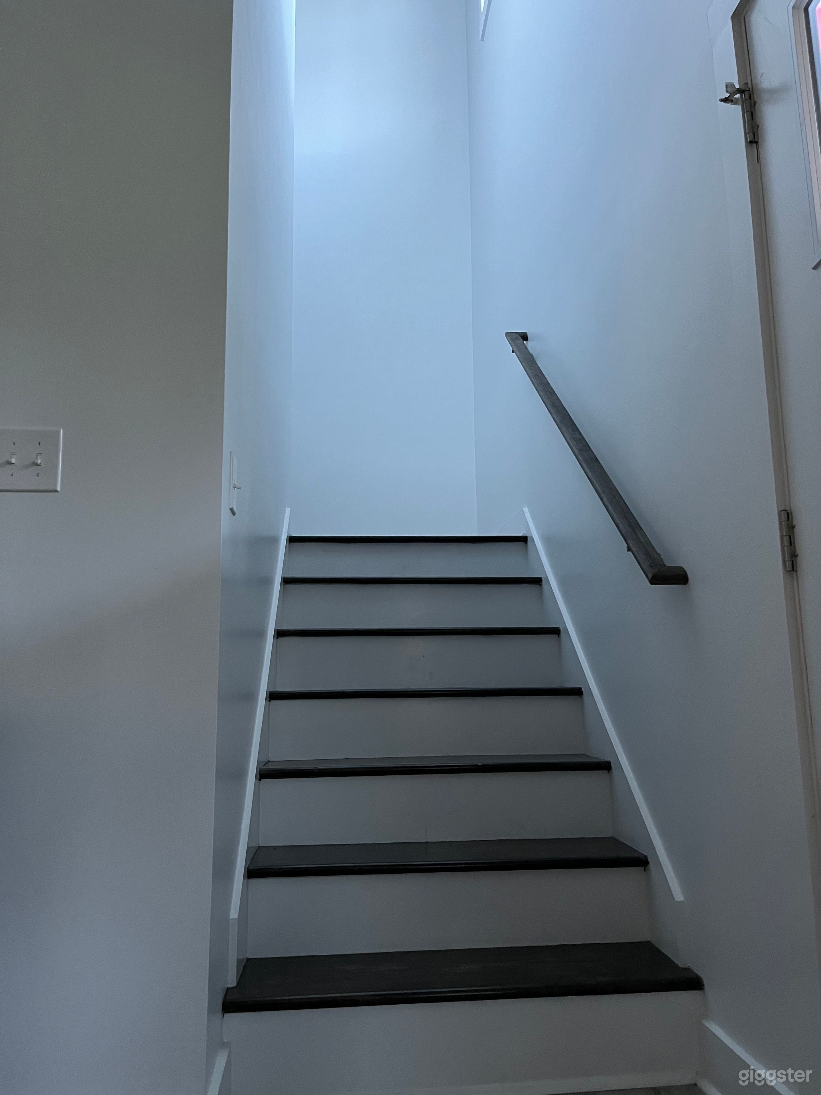 Stairs to second level 