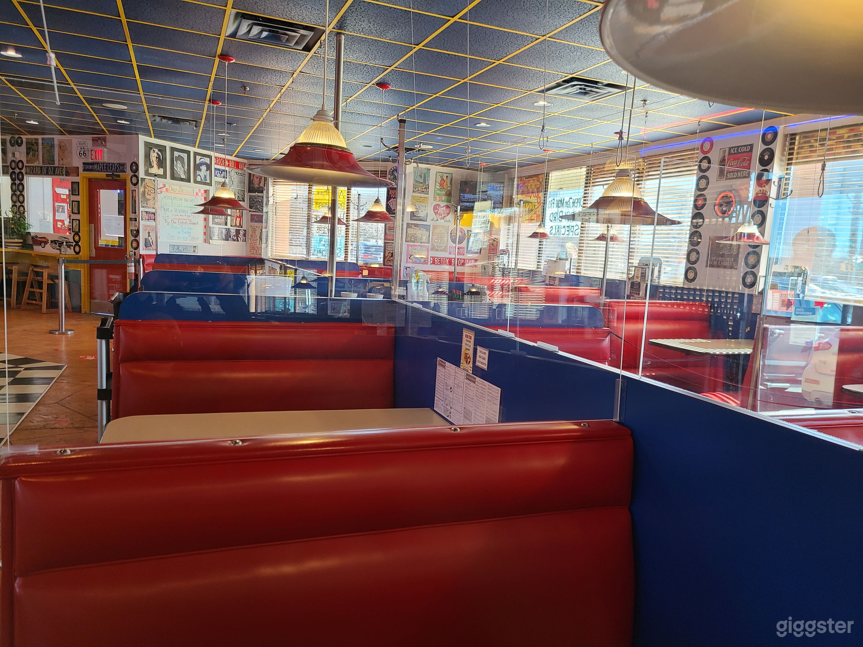 50's &amp; 60's diner  Photo 3