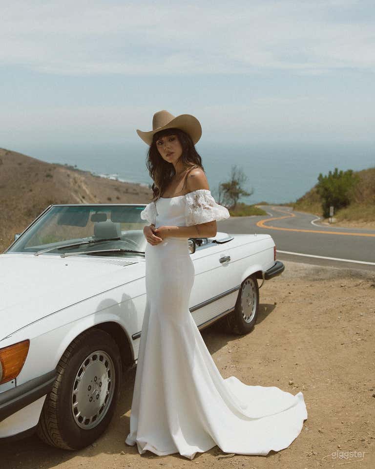  #76,083 Classic 1987 Mercedes Benz Convertible 