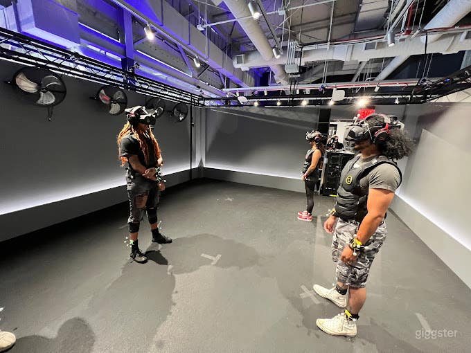 Modern &amp; Futuristic VR Space in Pittsburgh Photo 1