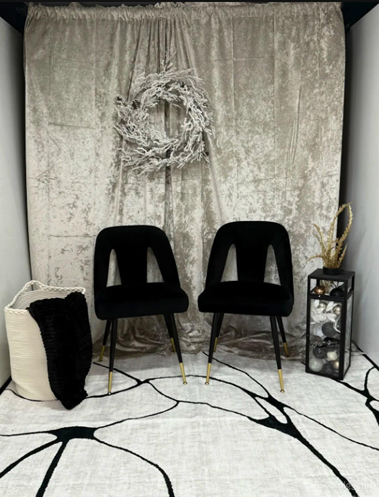 Innovative &amp; Creative Mobile Studio Photo 4