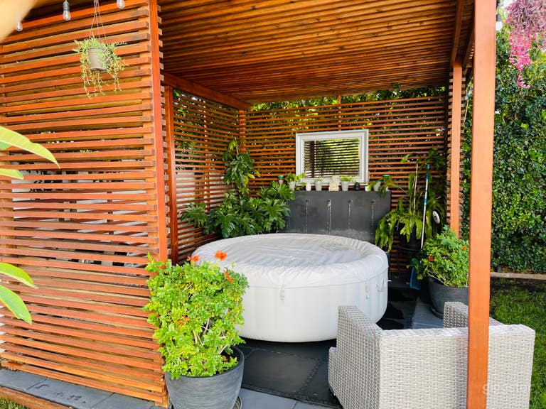  Hot Tub Pergola 
