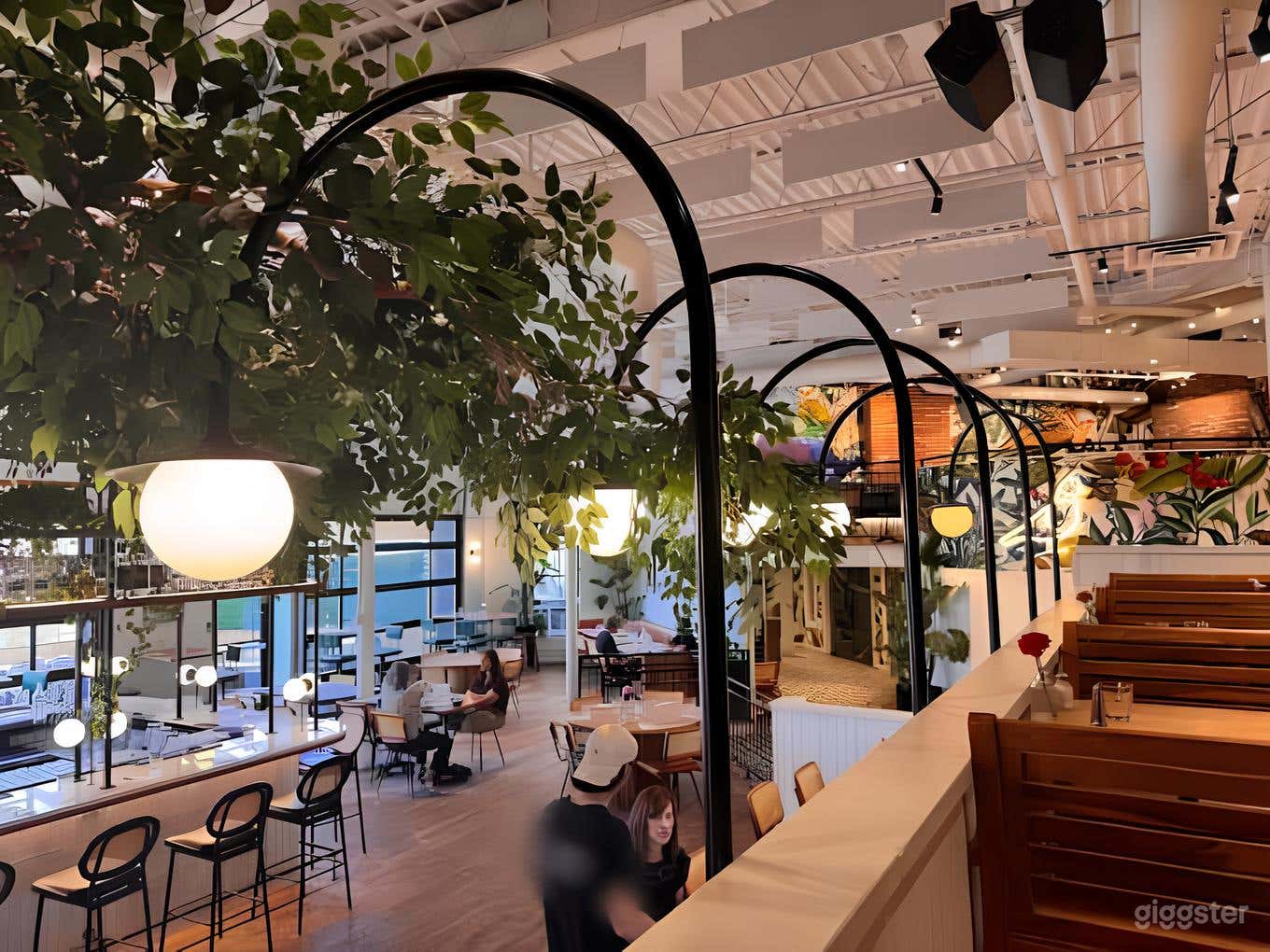 Tree-Filled European Cafe/Bar Setting in Downtown Toronto Photo 3