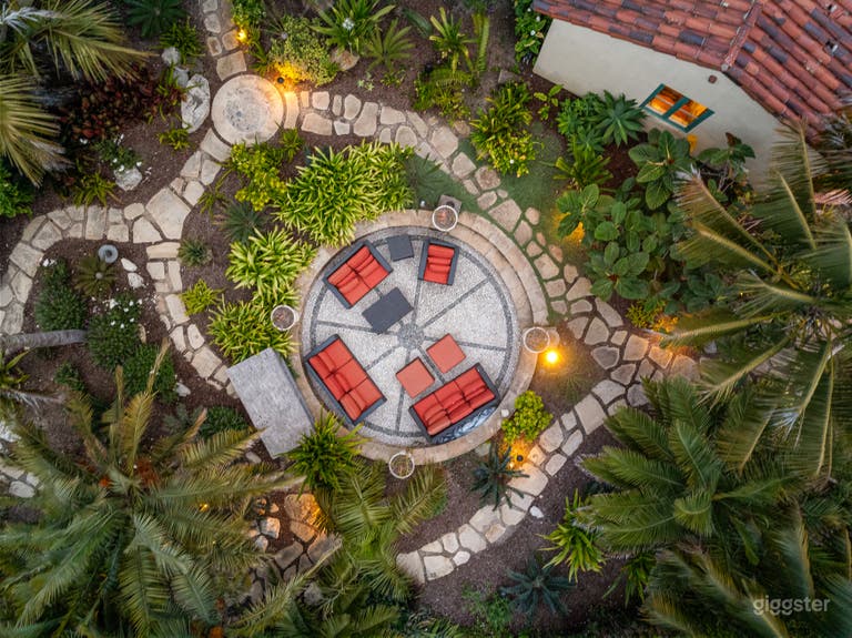  Luxury Italian Villa with Secret Tropic Gardens  