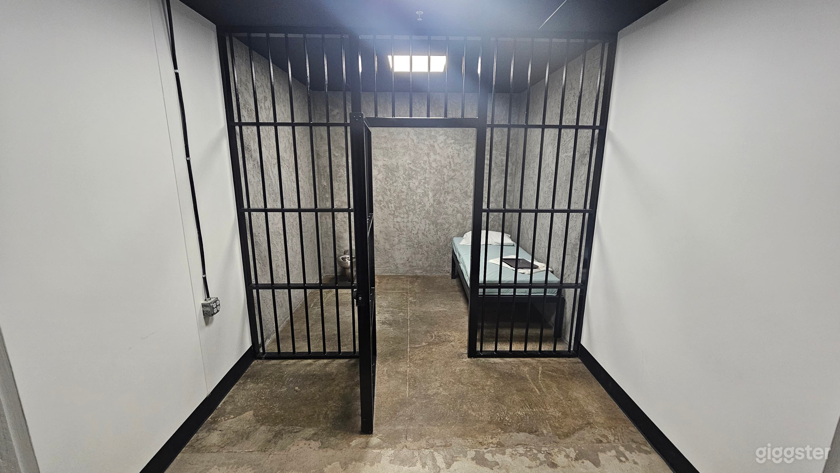 Microstudio Jail Set Photo 1