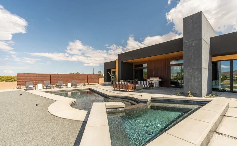  The Monarch | Custom Pool 