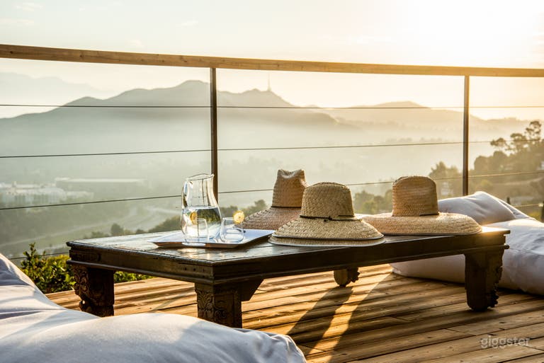  Airstream in Hollywood Hills with city views 