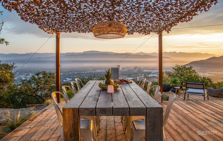  Airstream in Hollywood Hills with city views 