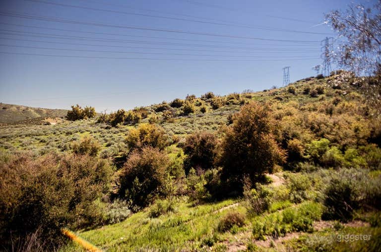 Old Western Style Ranch Town with Red Barn 
