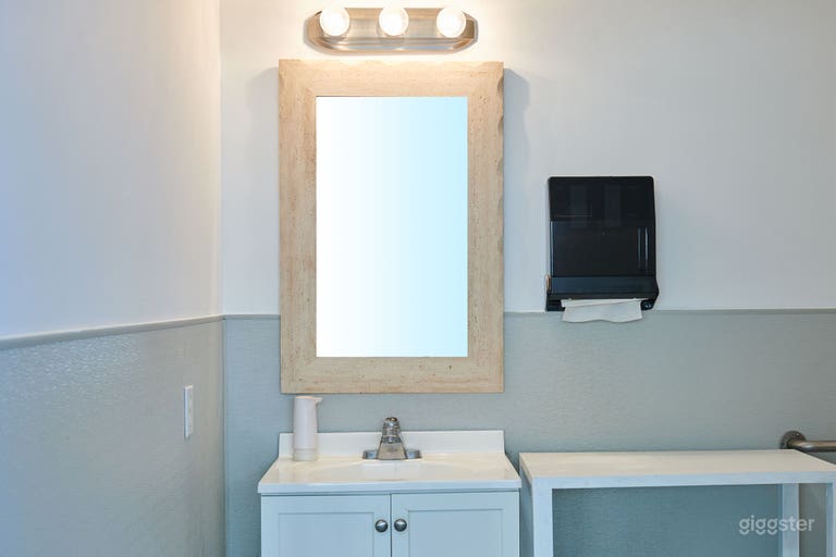  Bathroom Vanity 