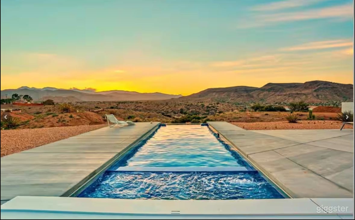 AM/FM Art Music Film Motel, stay, play, create Photo 1