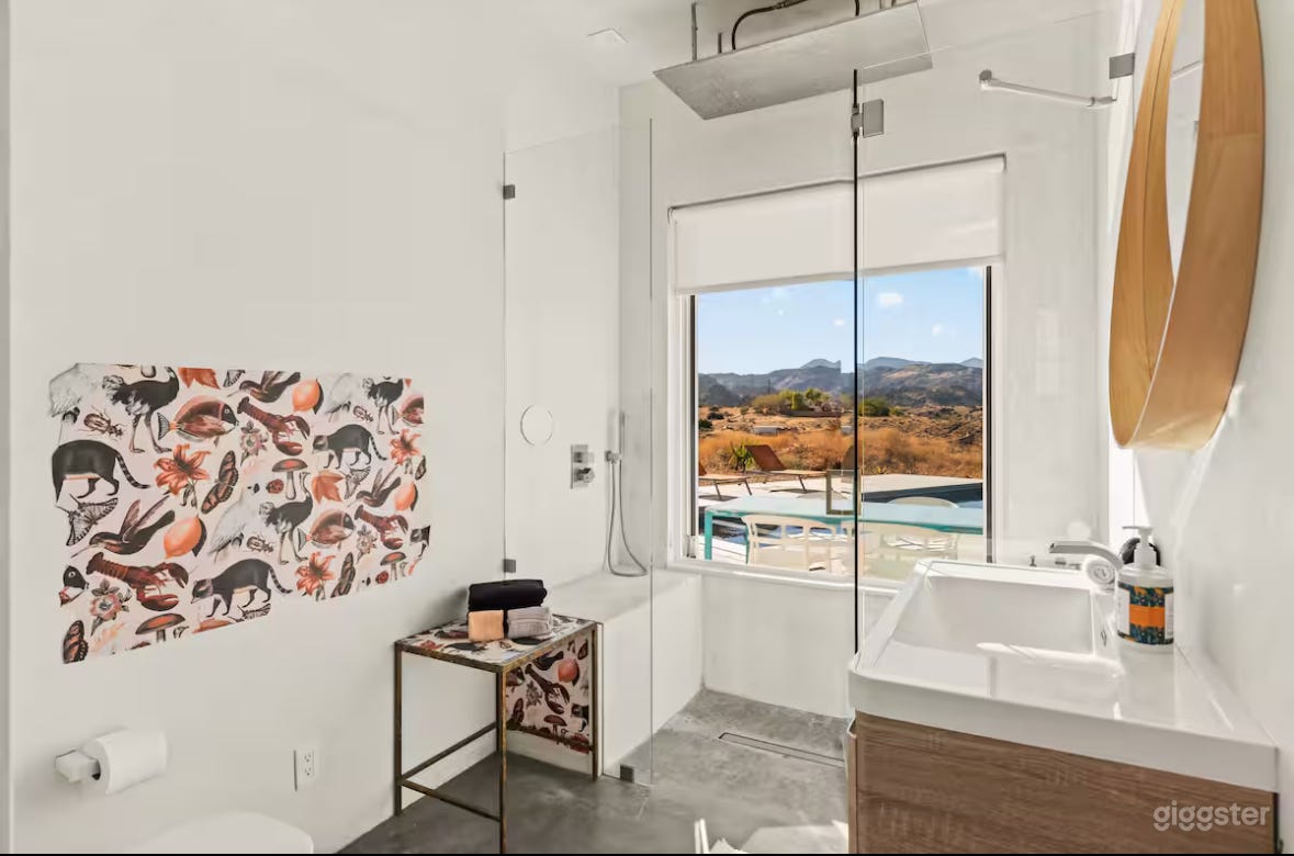 AM/FM Art Music Film Motel, stay, play, create Photo 4