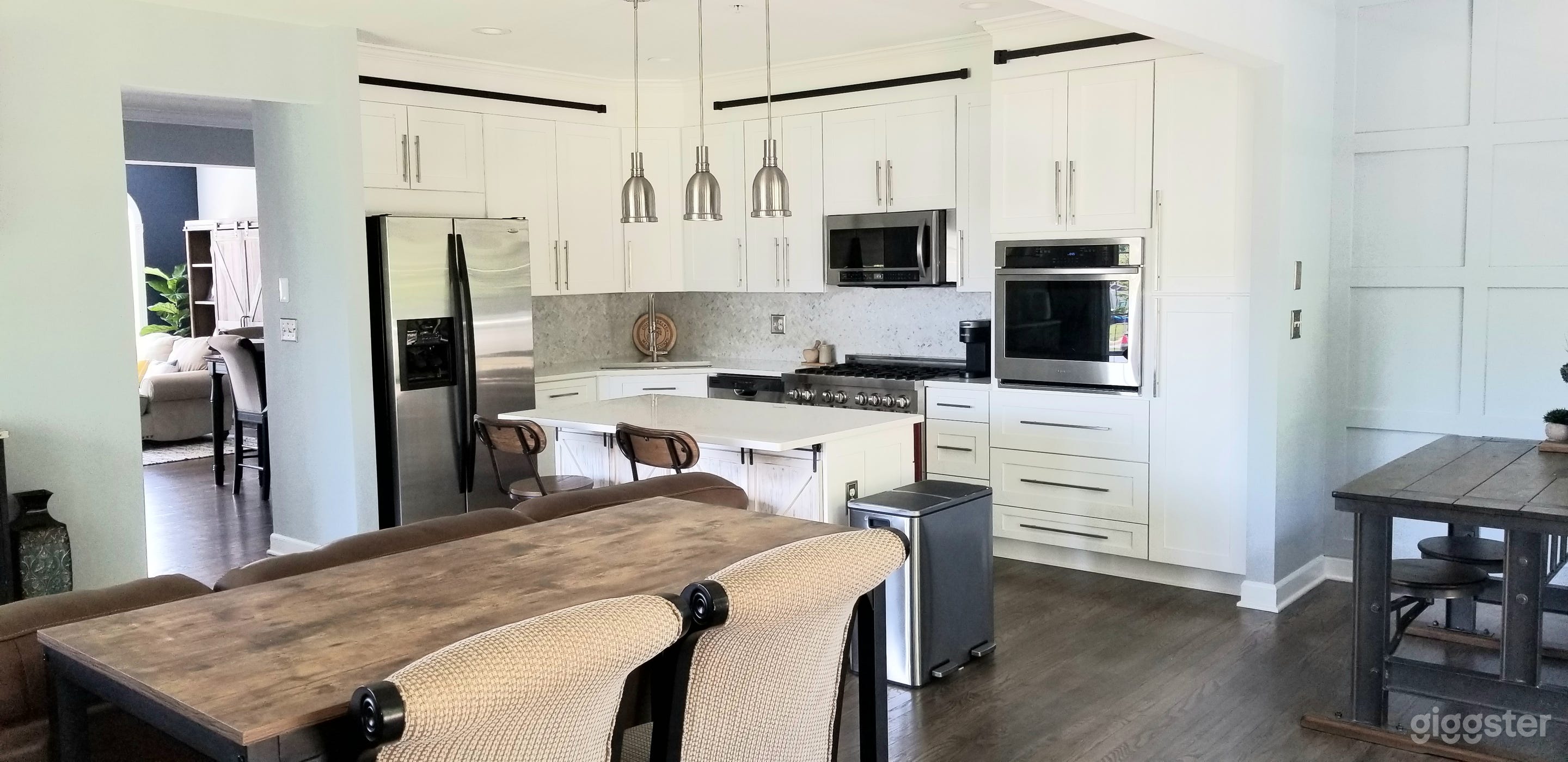 Beautiful Baltimore Suburban Home- LIVE! Casino Photo 1