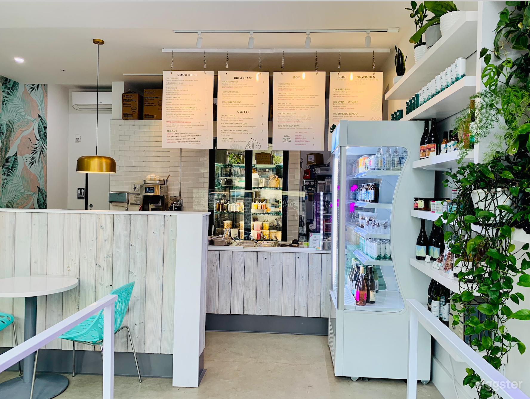 Hip, Colorful Café in the Alberta Arts District Photo 4