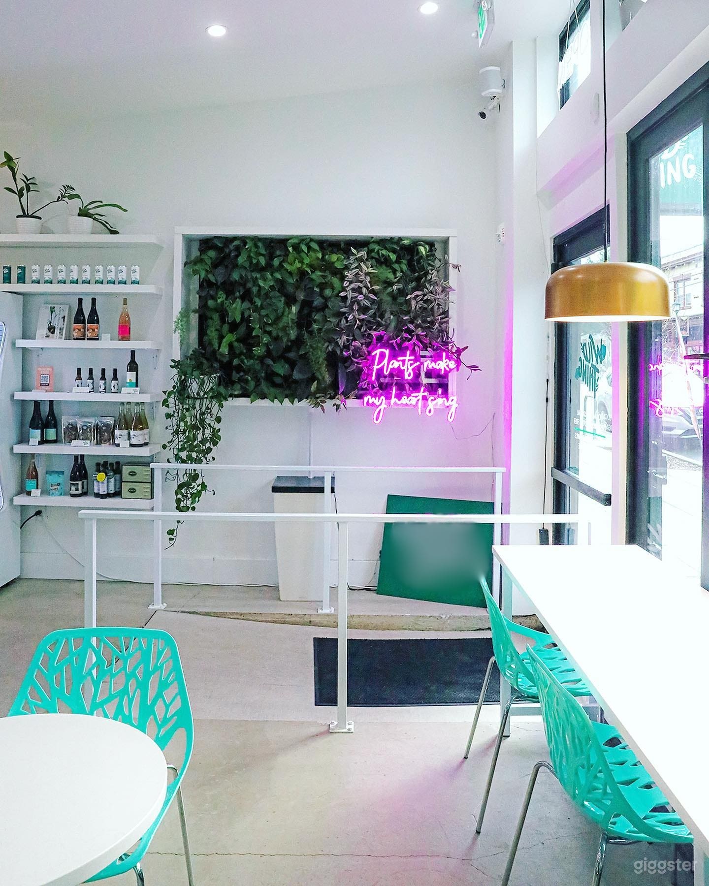 Hip, Colorful Café in the Alberta Arts District Photo 2