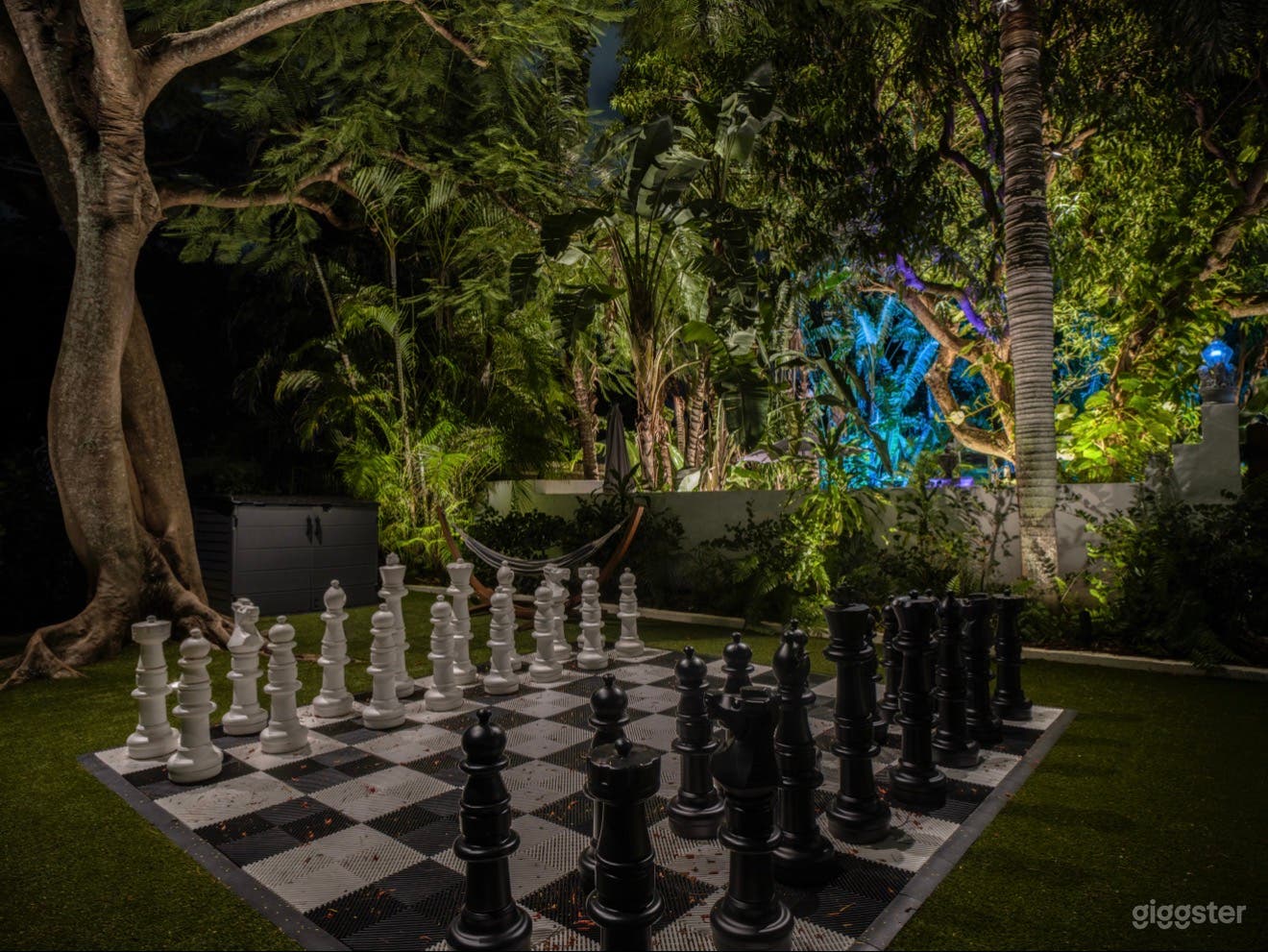 Bright And Sunny House Photo 4