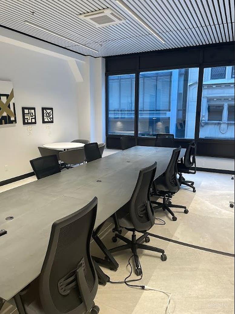 Marvelous Boardroom 2 in NYC Photo 1