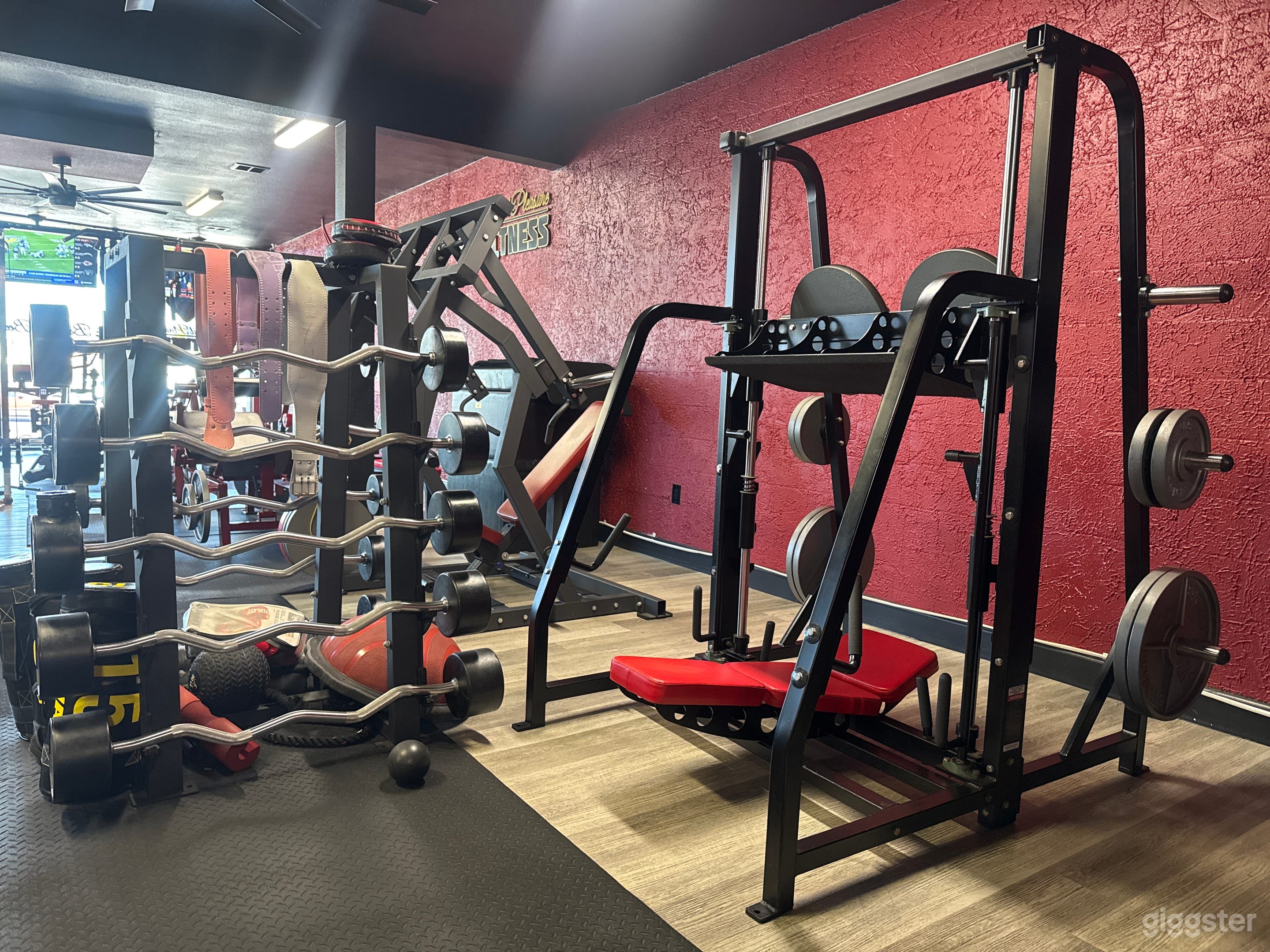 A space where strength meets elegance. Photo 4