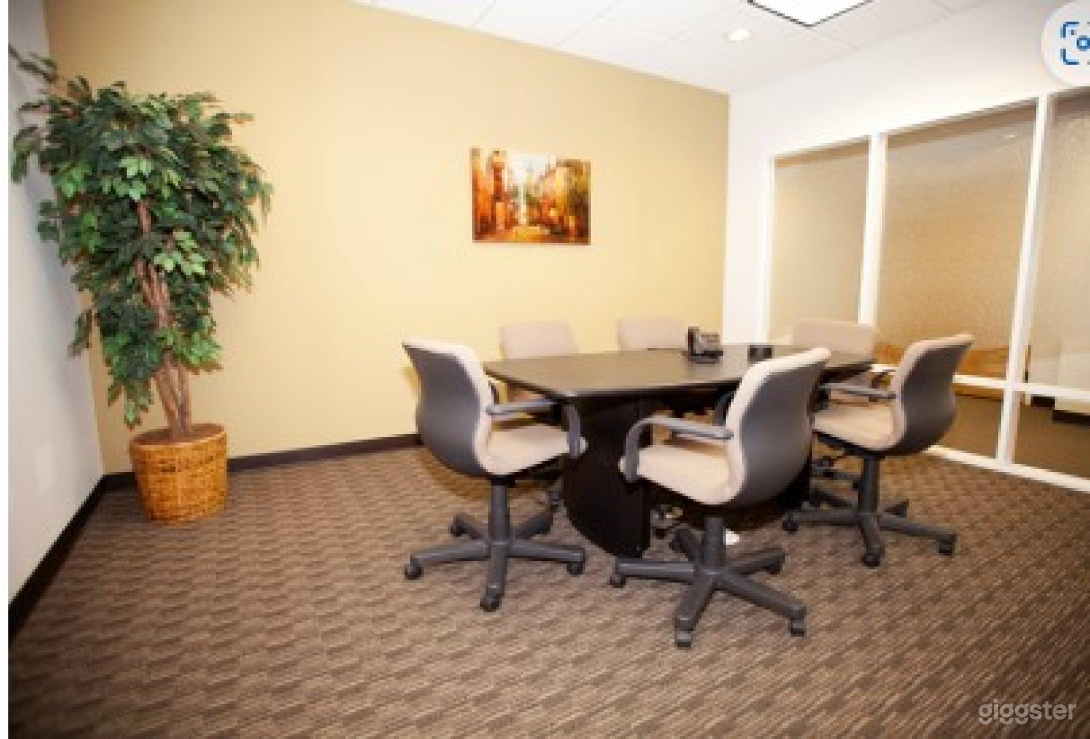 Conference Room  Photo 3