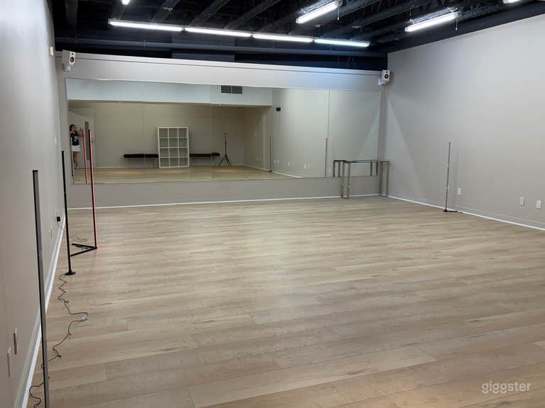  Studio Viva disponible para alquilar - 1200 sqft 