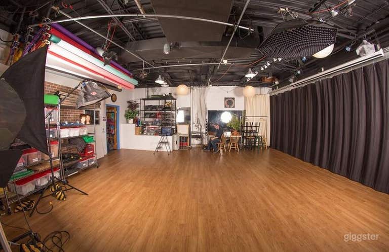  A Cozy But Spacious Multi Use Space 