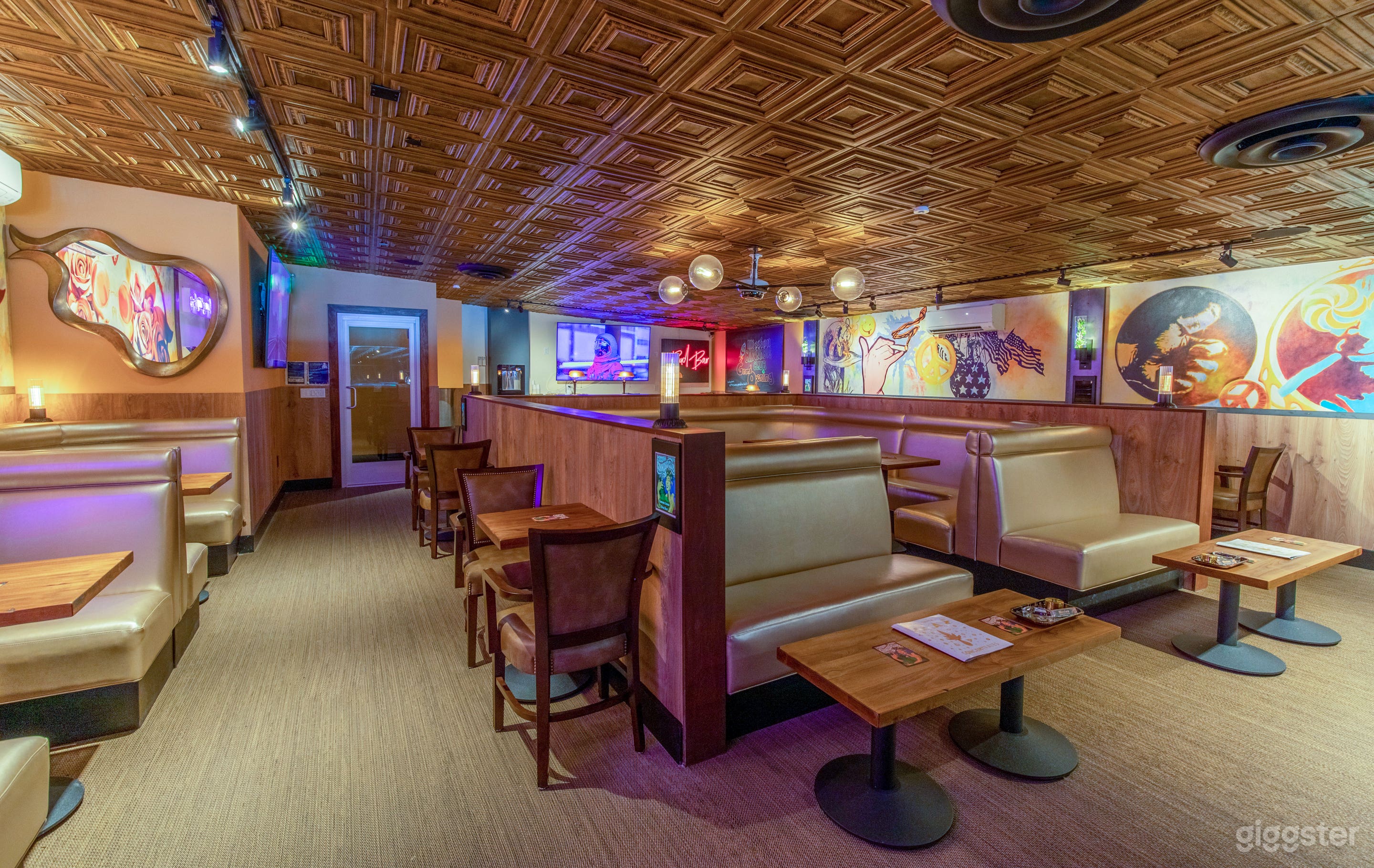 Upstairs consumption lounge 