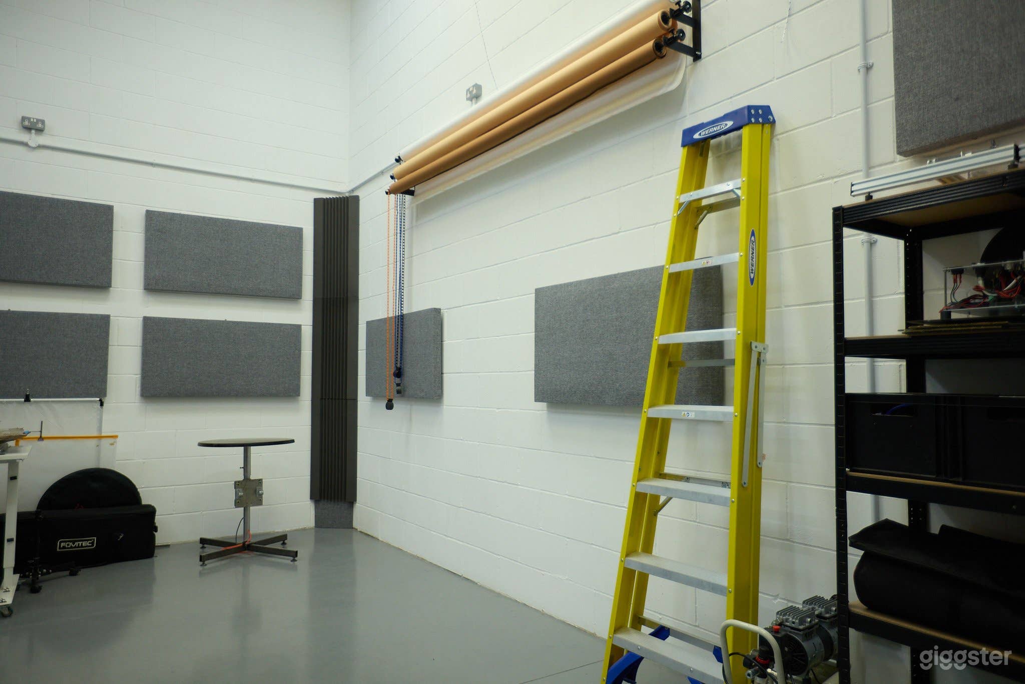 Well equipped Essex Photo / Video Studio Photo 4