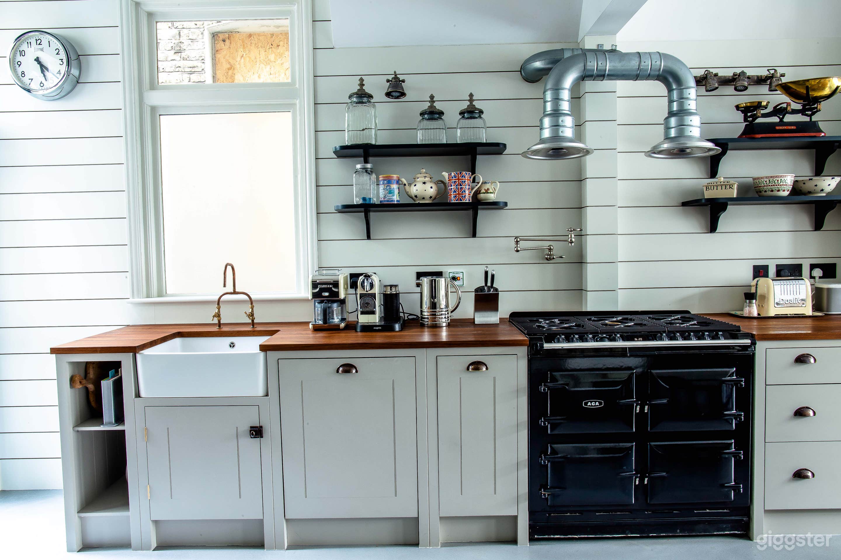 Spacious and Light Edwardian Home in Streatham Photo 4