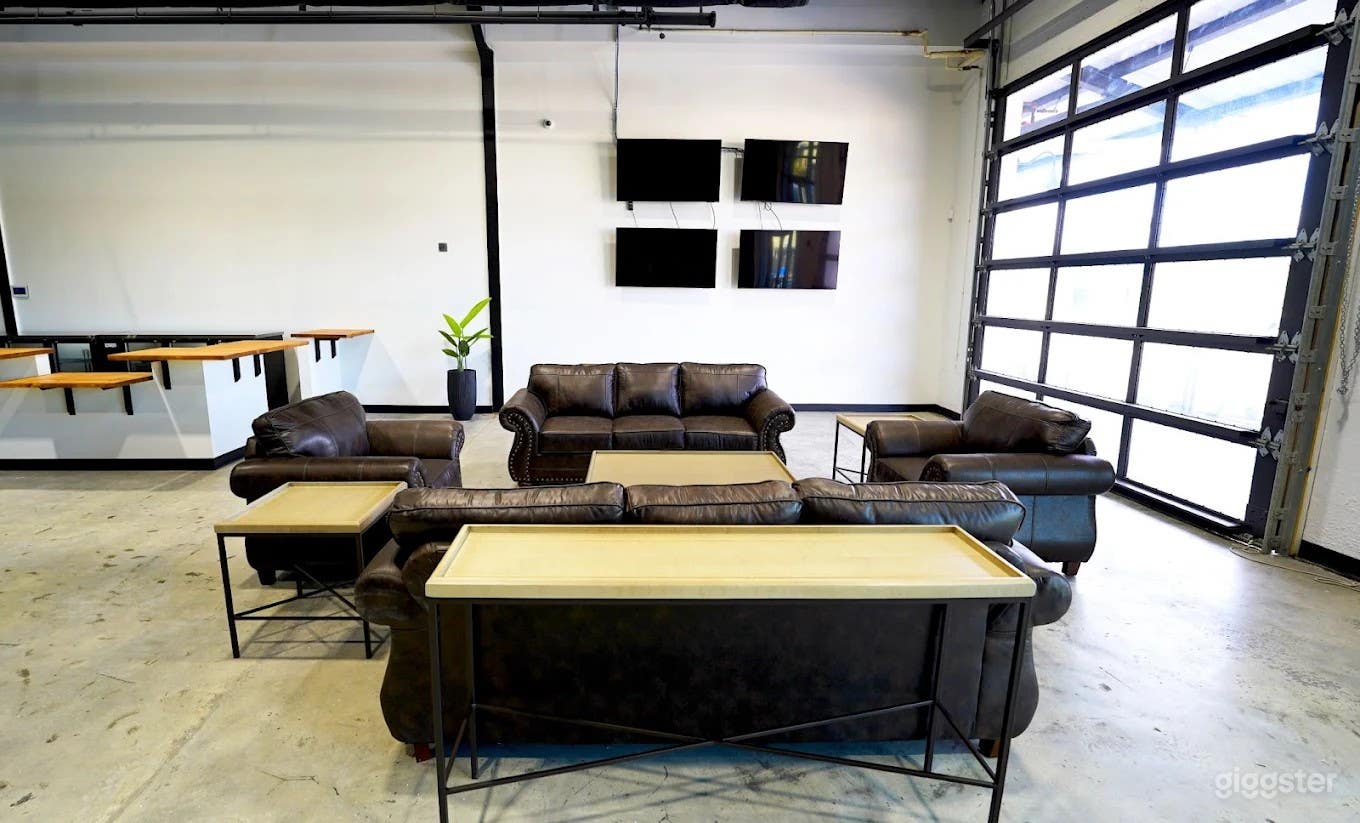 Indoor Golf Facility in St. Petersburg Photo 3