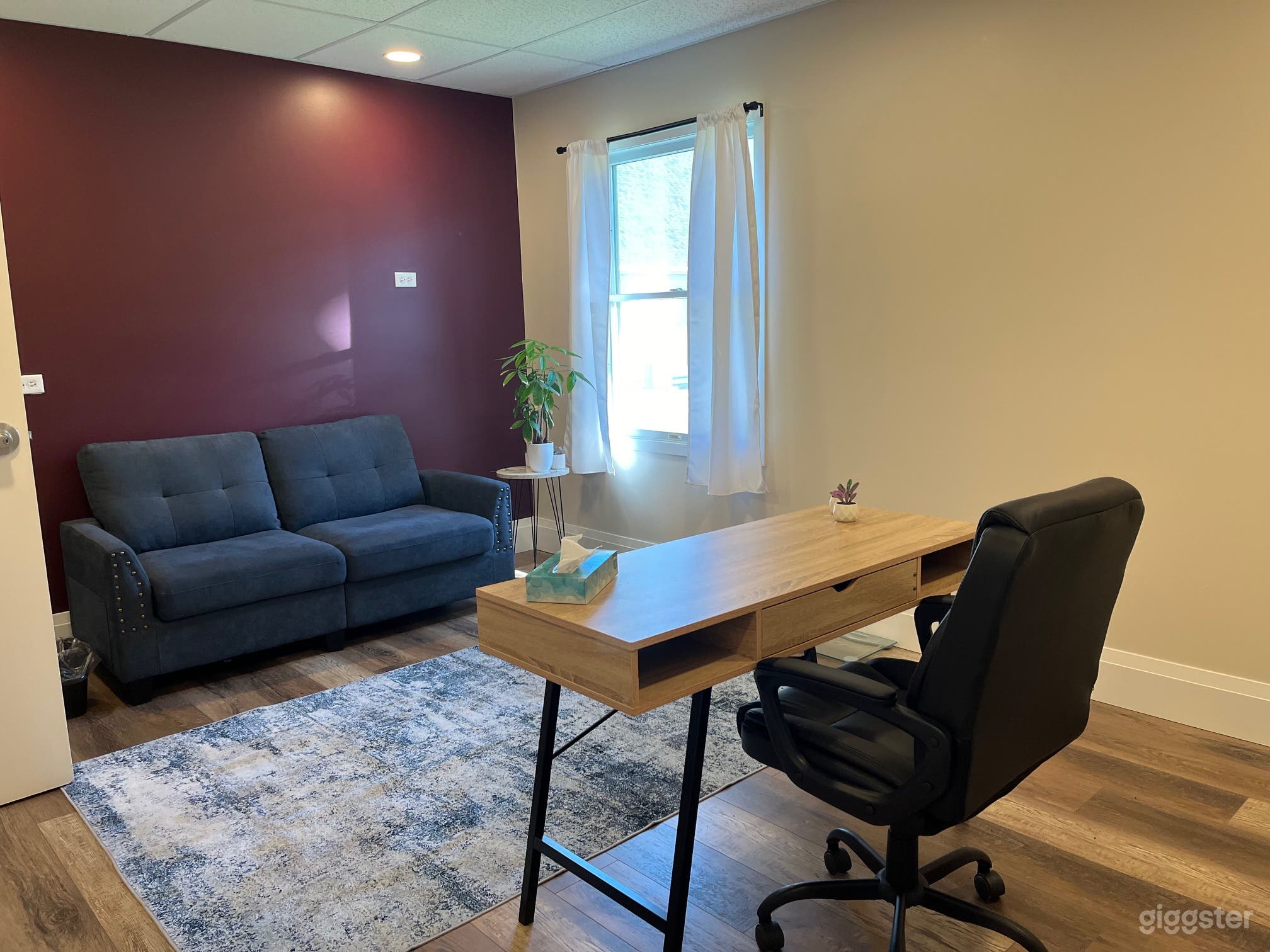 Office condo Photo 3