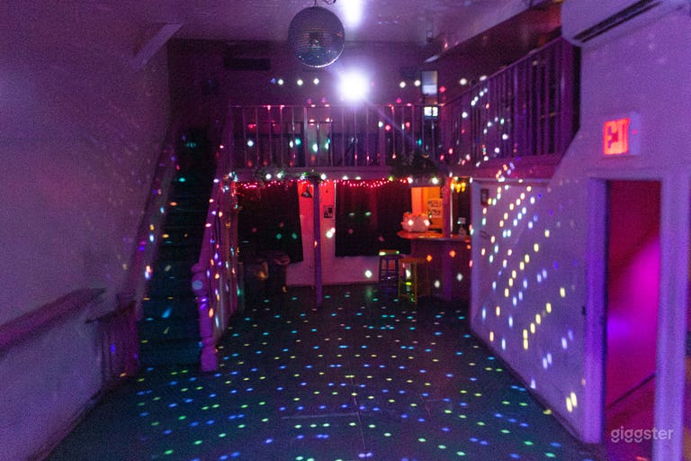  Eccentric Bushwick Bar/Venue w/ Distinctive Decor 