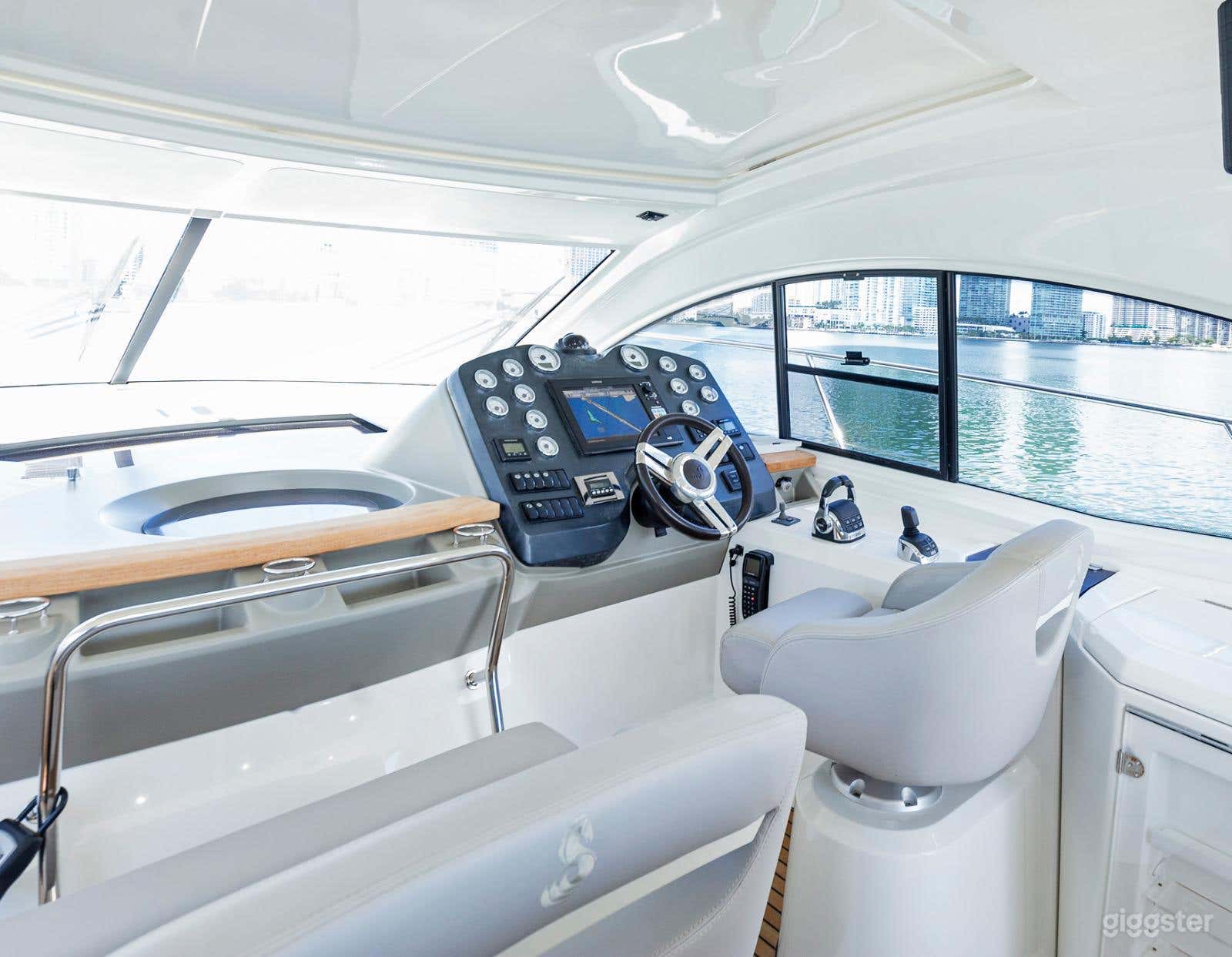 Astounding 44FT BENETEAU Party Yacht Space Events Photo 4