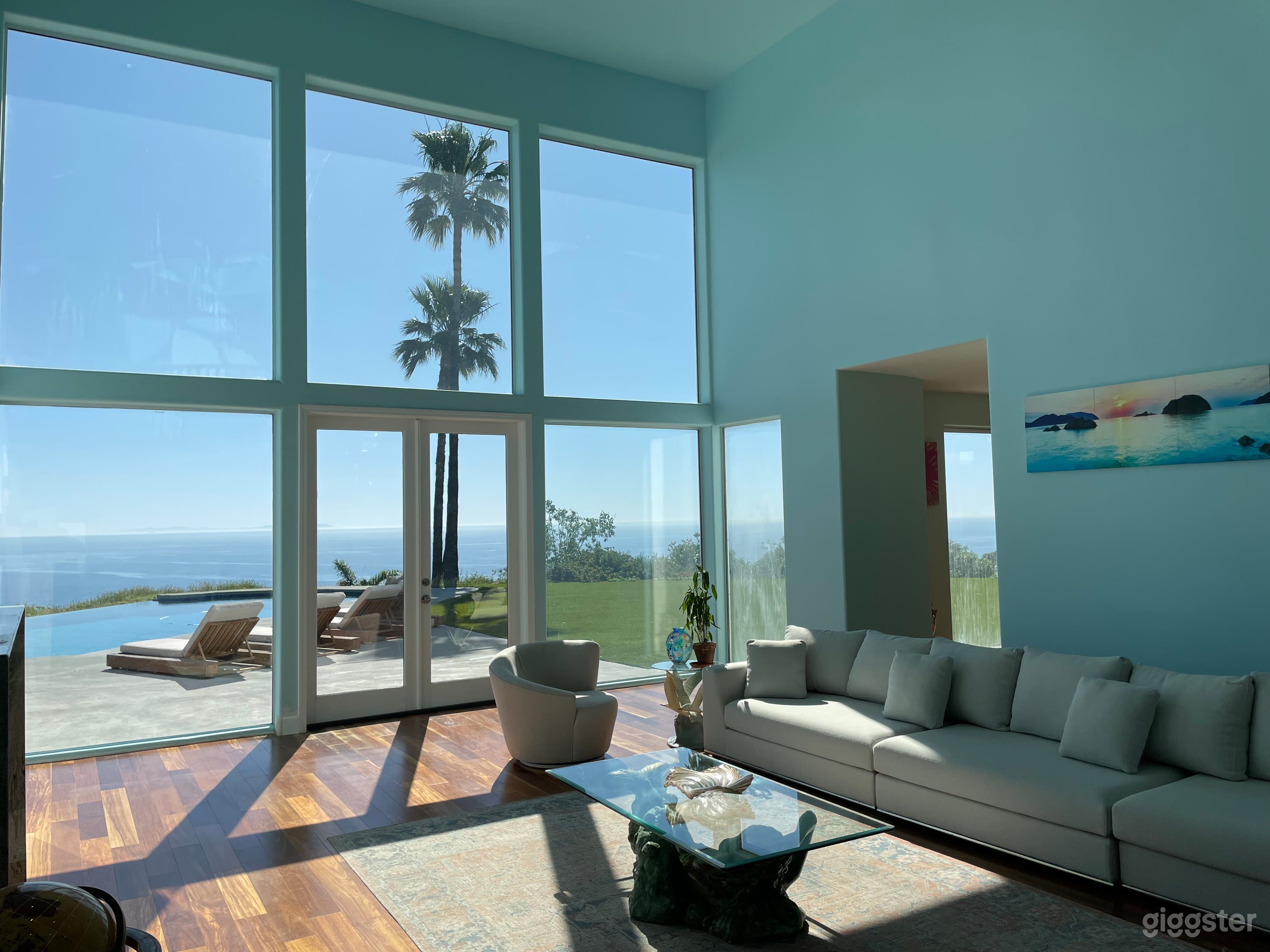 Malibu Hilltop Beauty Photo 2