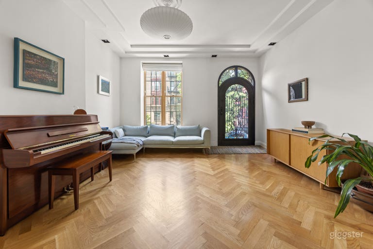  Brownstone di Brooklyn in stile Mid Century Modern 