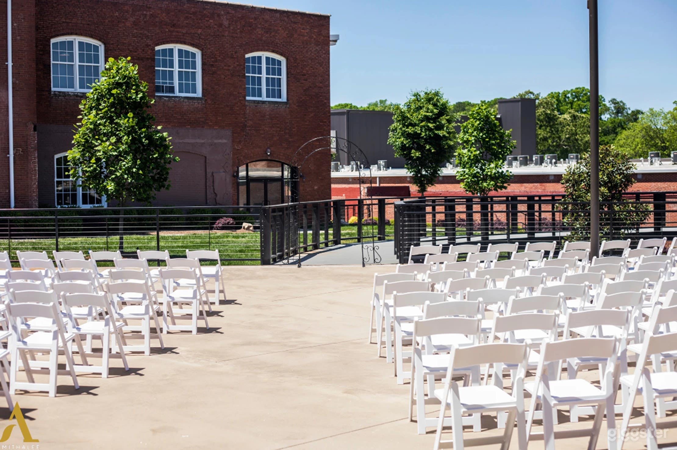 20000 Sq Ft Versatile Venue Photo 1