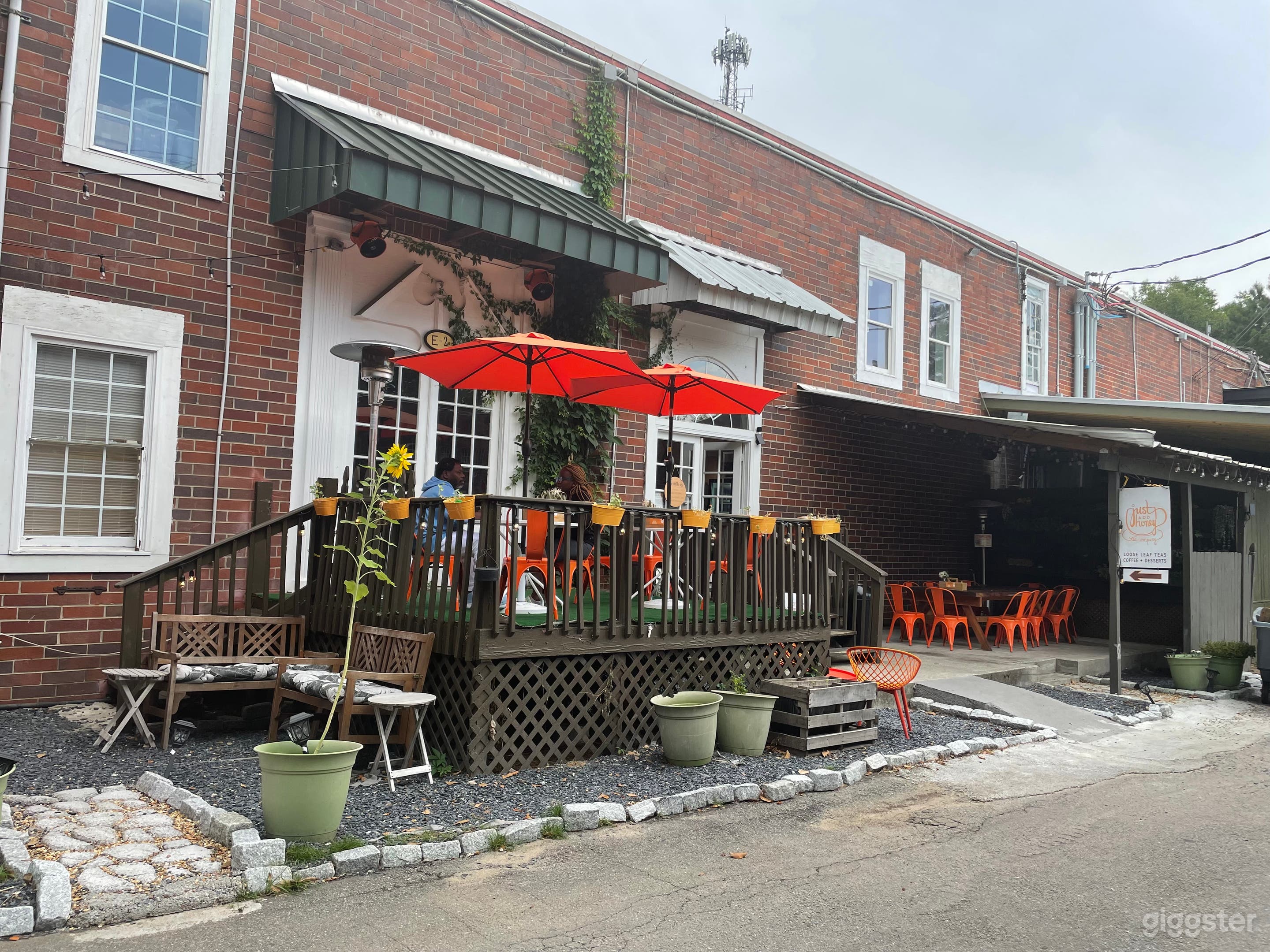 Cozy BeltLine Café for Meetings, Events & Gatherings Buyout Photo 2