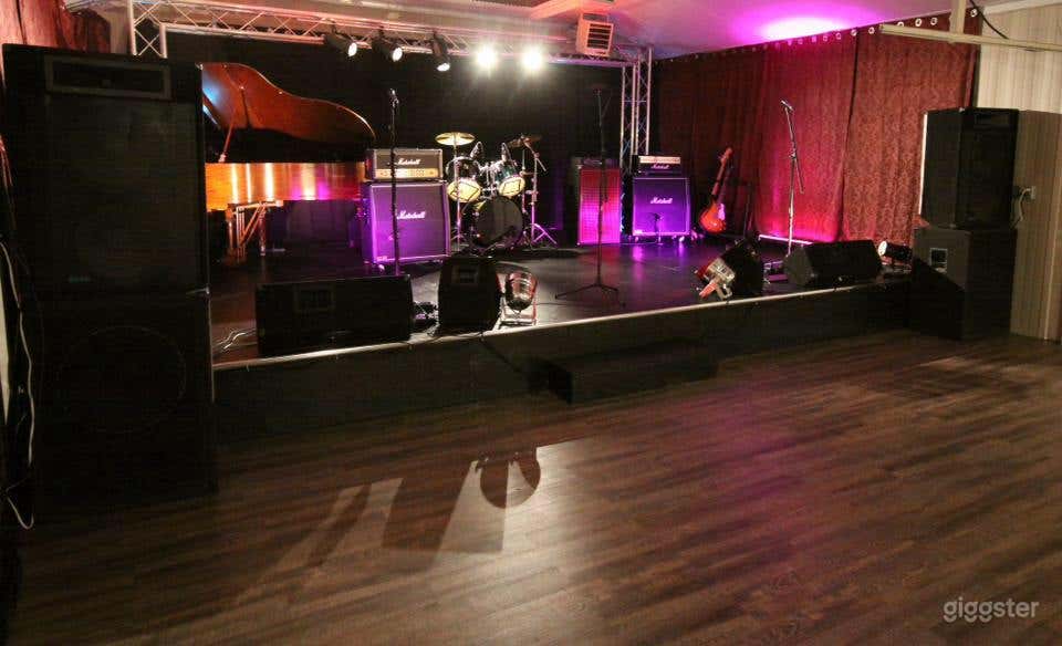 The Music Mill - REHEARSAL &amp; SHOWCASE STAGE STUDIO Photo 1