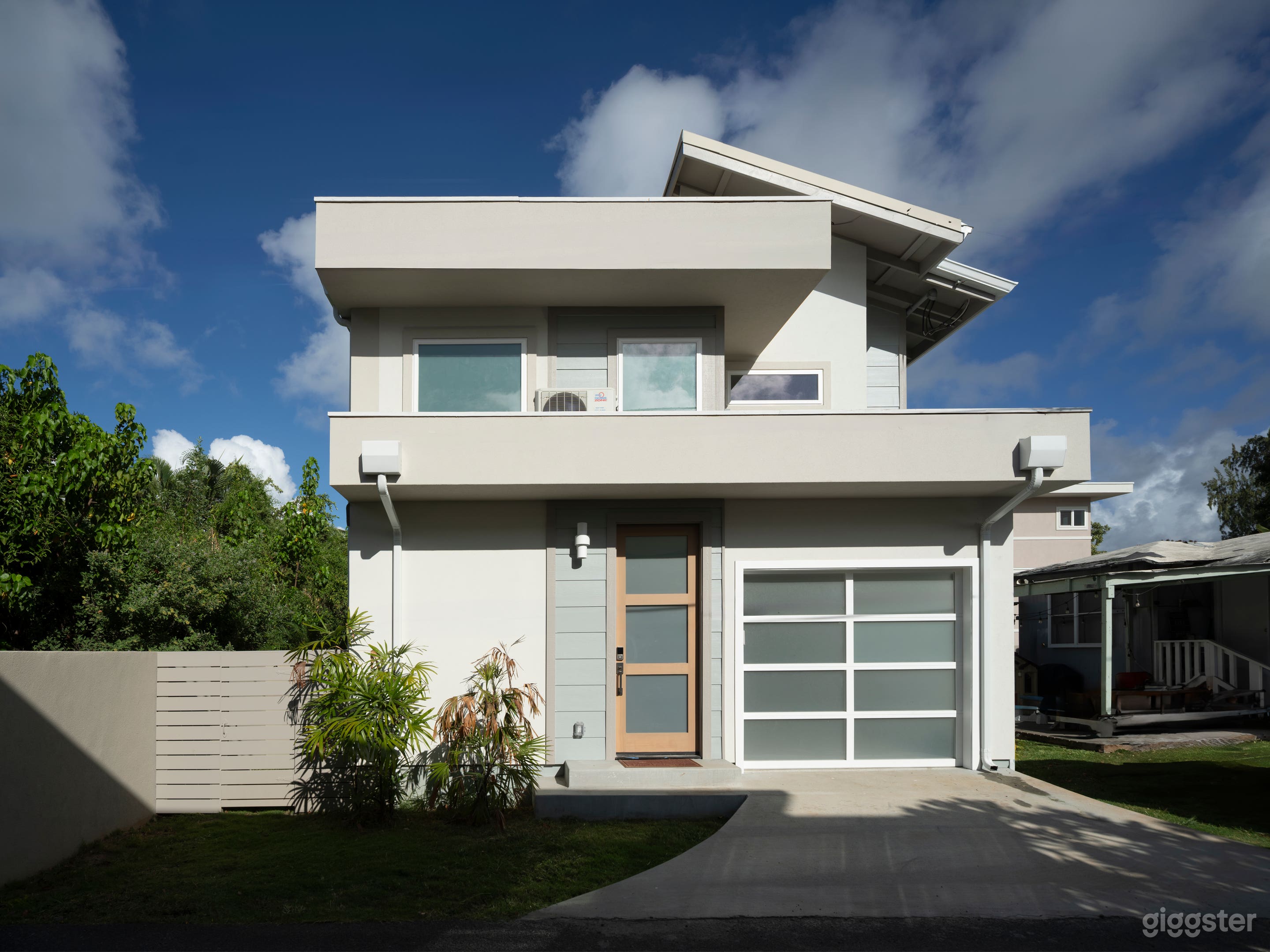 New-Build Kailua Home with Custom Kitchen near the Beach Photo 2