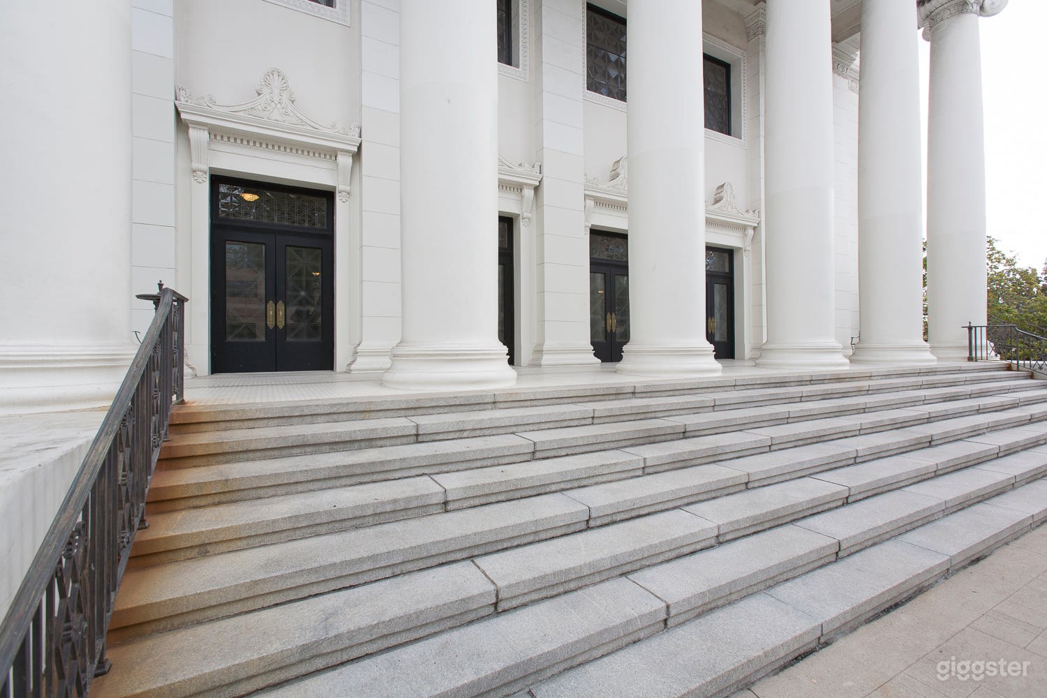 Mini White House  Photo 2