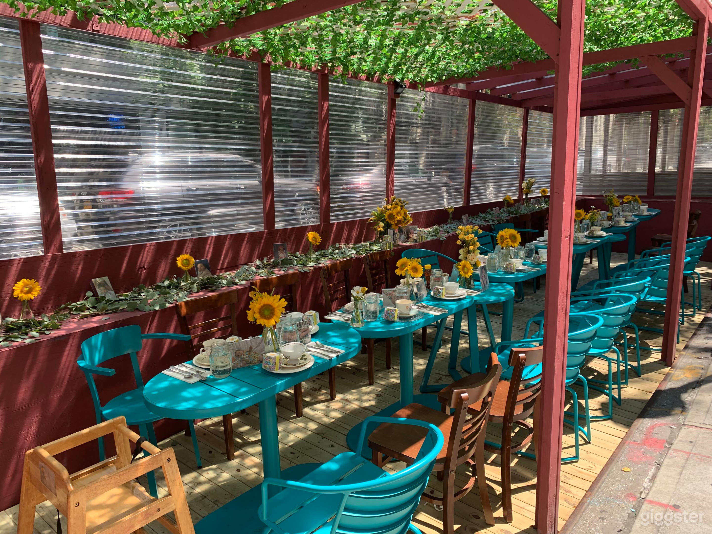 Alice in Wonderland Inspired Tea House- Chapter II Photo 2