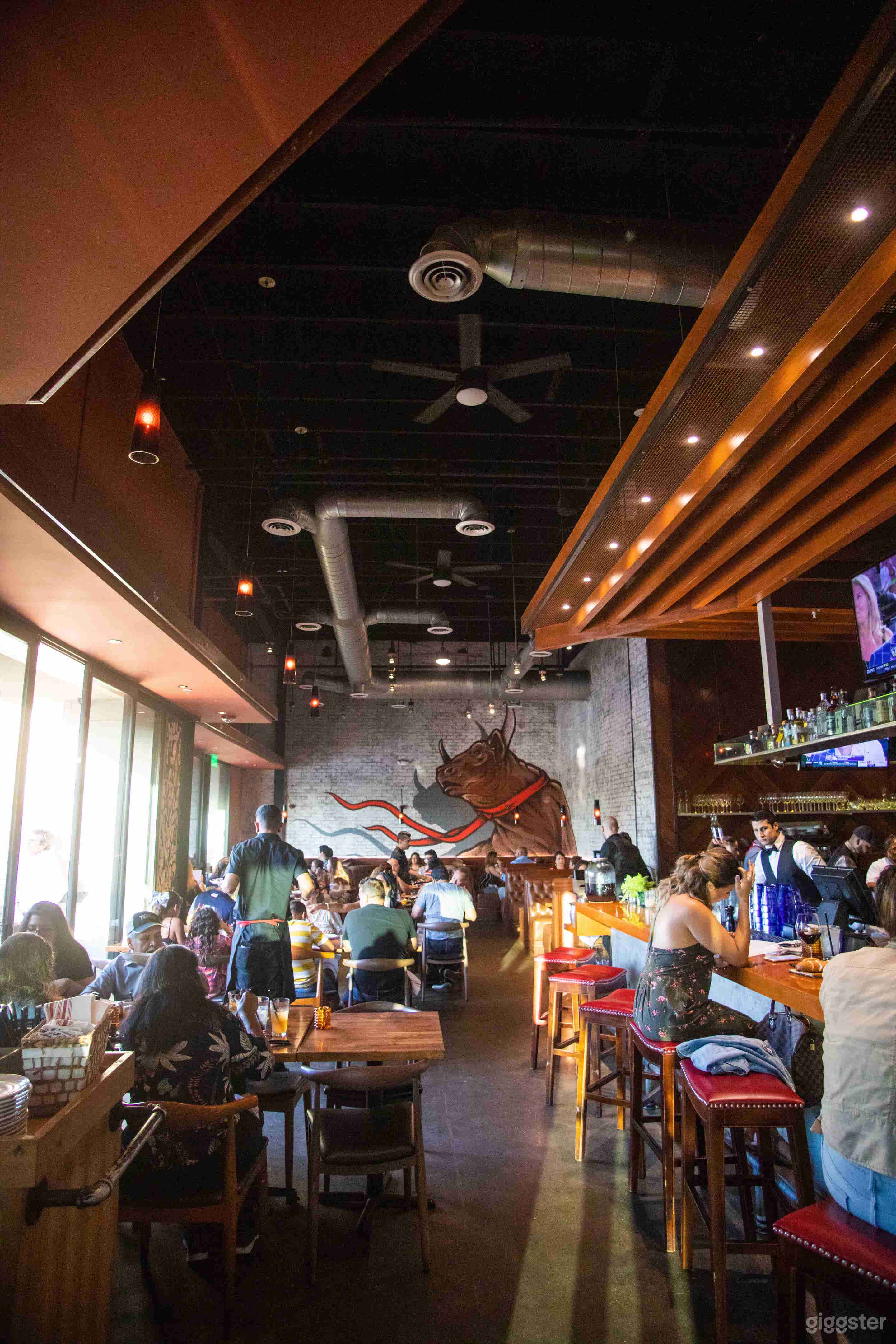 Stylish Argentine Venue for Private Events &amp; Celebrations in Downey Photo 4