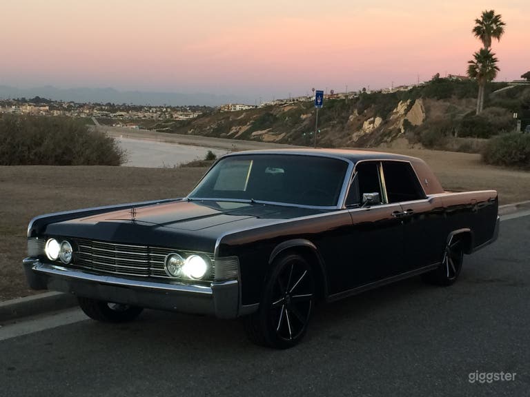  1965 Lincoln Continental 