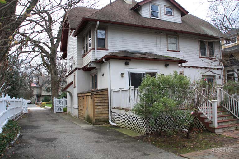  Lived-in home with large backyard and art studio 