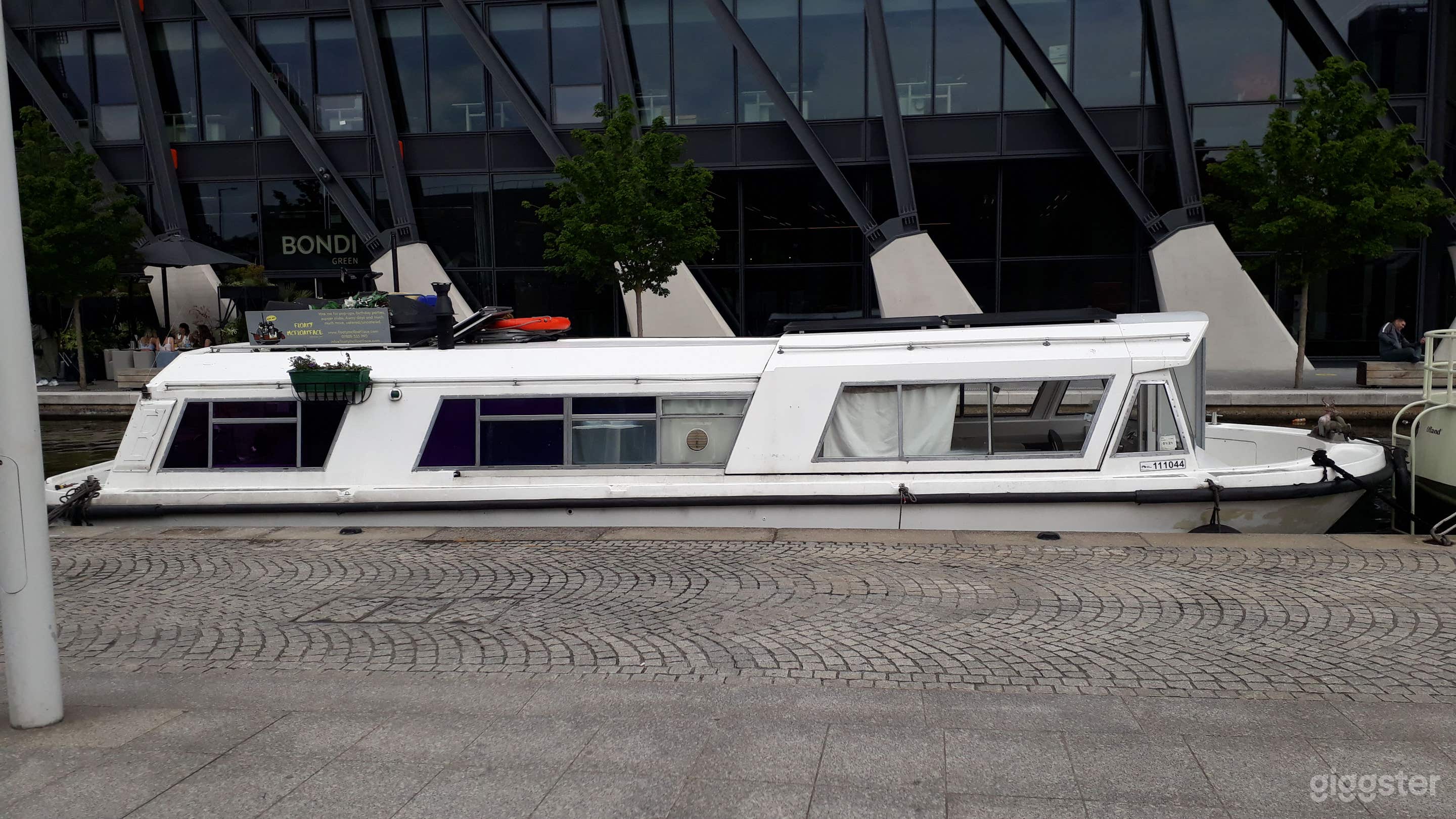 Unique Your Hire-able Boat for 12 Persons Photo 3