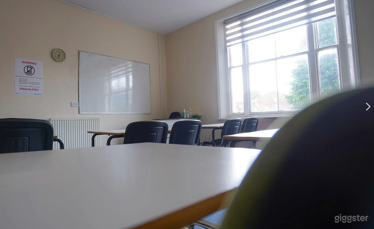 Classroom/Meeting room 102 for 12 Persons Photo 2