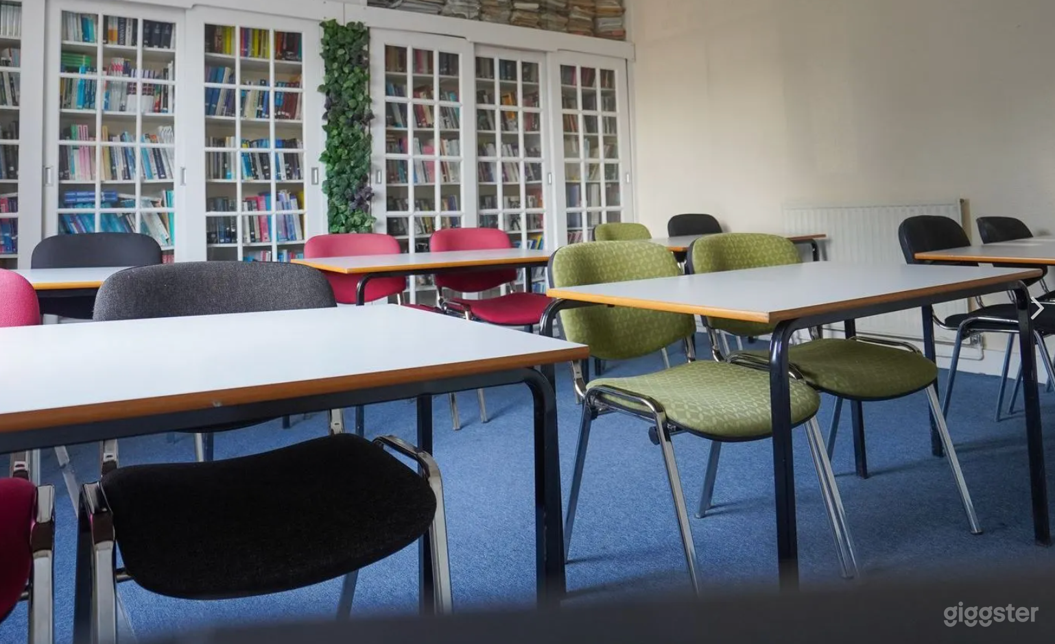 Classroom/Meeting room 102 for 12 Persons Photo 4