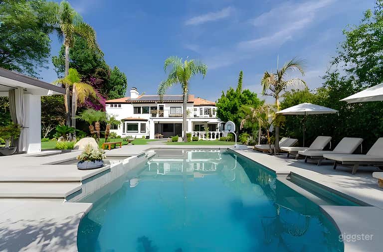  Private Resort Style: Pool, Pavilion 